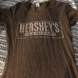 Girls Hershey t shirt